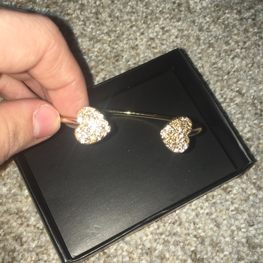 Heart bracelet